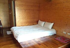 Cingjing Brilliant Twins of Seattle