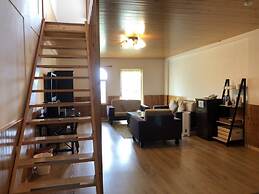 Cingjing Brilliant Twins of Seattle