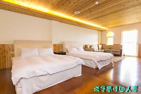 Cingjing Brilliant Twins of Seattle