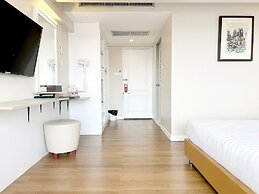 Ayothaya Riverside Hotel Ayutthaya