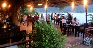 Monsane River Kwai Resort