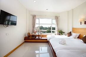 Kanchanaburi City Hotel