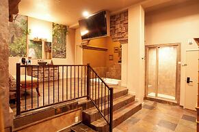 Destinations Inn