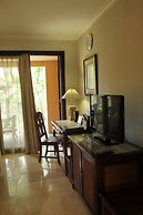 Laras Asri Resort and SPA