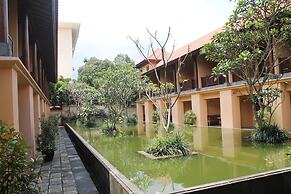 Laras Asri Resort and SPA