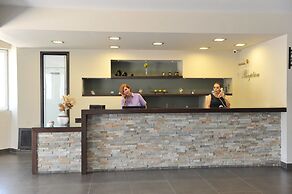 Maritime Hotel Aparts