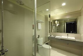 Urban Hotel 33