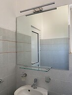 Blue Dolphin Studios & Apartment