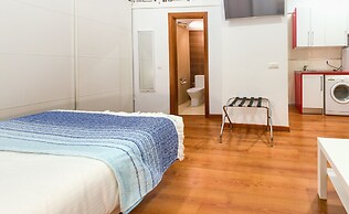 Holidays2Malaga City Center Apartments