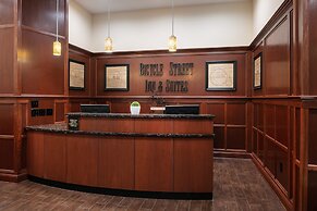 Bicycle Street Inn and Suites