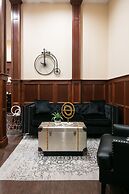 Bicycle Street Inn and Suites