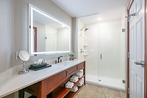 Bicycle Street Inn and Suites