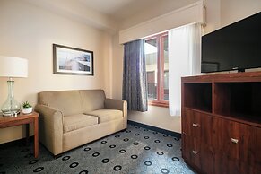 Bicycle Street Inn and Suites