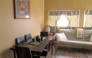 Edgewater Resorts - Edgewater Cottages