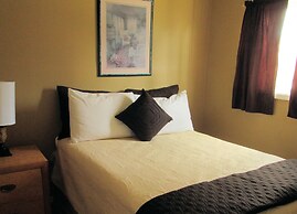 Edgewater Resorts - Edgewater Cottages