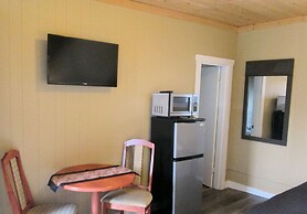 Edgewater Resorts - Edgewater Inn