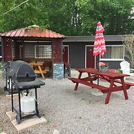 Edgewater Resorts - Edgewater Inn