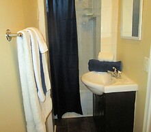 Edgewater Resorts - Edgewater Inn