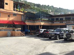 Tropical Bed & Breakfast