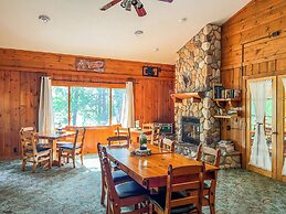 Lost Lake Lodge