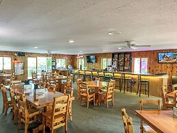 Lost Lake Lodge