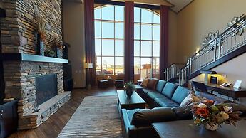ClubHouse Hotel & Suites - Fargo