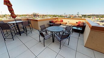 ClubHouse Hotel & Suites - Fargo