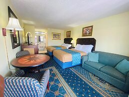 Maple Leaf Inn & Suites