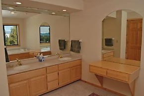 Comfortable Stockholm Vista