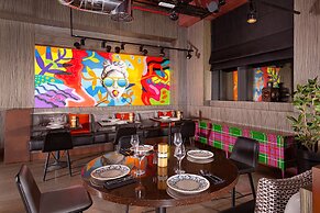 Baku Marriott Hotel Boulevard