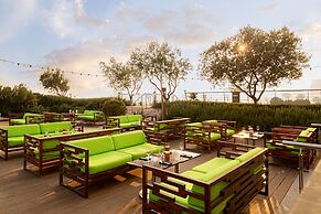 Baku Marriott Hotel Boulevard