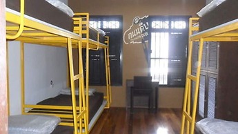 Sunny Hostel Phuket