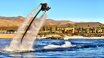 Holiday Inn Express & Suites Pahrump by IHG