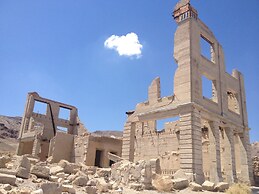 Holiday Inn Express & Suites Pahrump by IHG