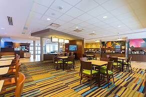 Fairfield Inn & Suites Jamestown