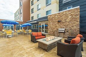 Fairfield Inn & Suites Jamestown