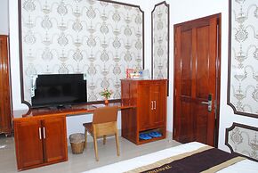 Tran Vinh Hotel