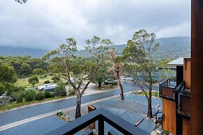 Oaks Lake Crackenback Resort