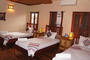 Lao Lu Lodge