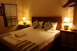 Lao Lu Lodge