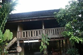 Lao Lu Lodge