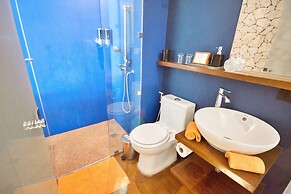 Watercolors Boracay Dive Resort