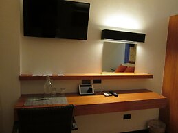 Watercolors Boracay Dive Resort