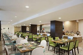 Hotel Santika Kelapa Gading