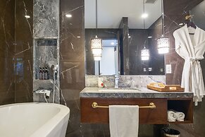 THE BLOSSOM RESORT ISLAND DA NANG - Onsen Included