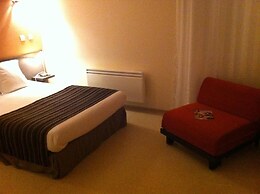 FASTHOTEL LE RALE DES GENETS - Un hôtel FH COLLECTION