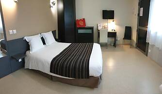 FASTHOTEL LE RALE DES GENETS - Un hôtel FH COLLECTION