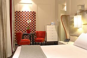 Stendhal Luxury Suites