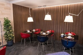 Stendhal Luxury Suites