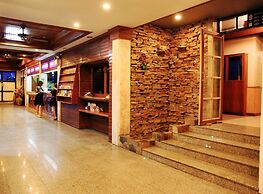 Seashore Pattaya Resort